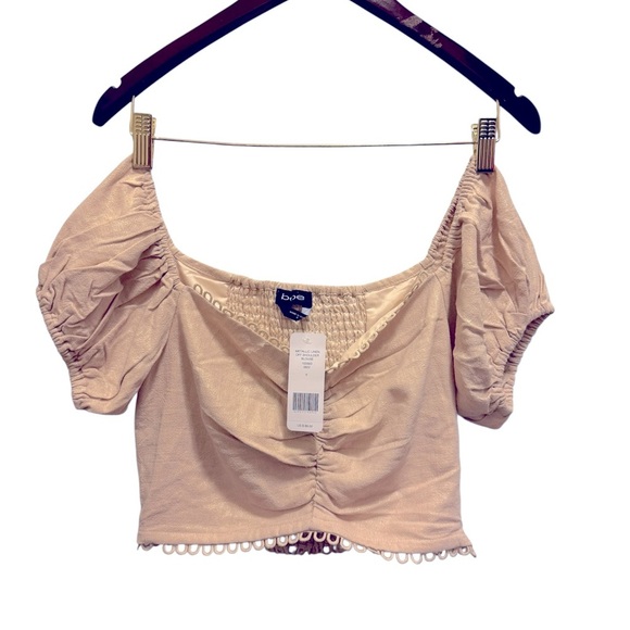 Bebe Elegant Cream Off-Shoulder Women's Top - Picture 11 of 16